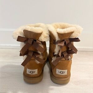 UGG Bailey Bow II
